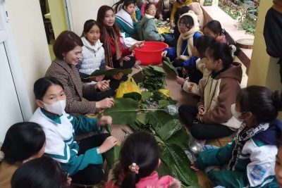 Hoạt động trải nghiệm ” Vui tết cổ truyền- chào xuân Giáp Thìn”